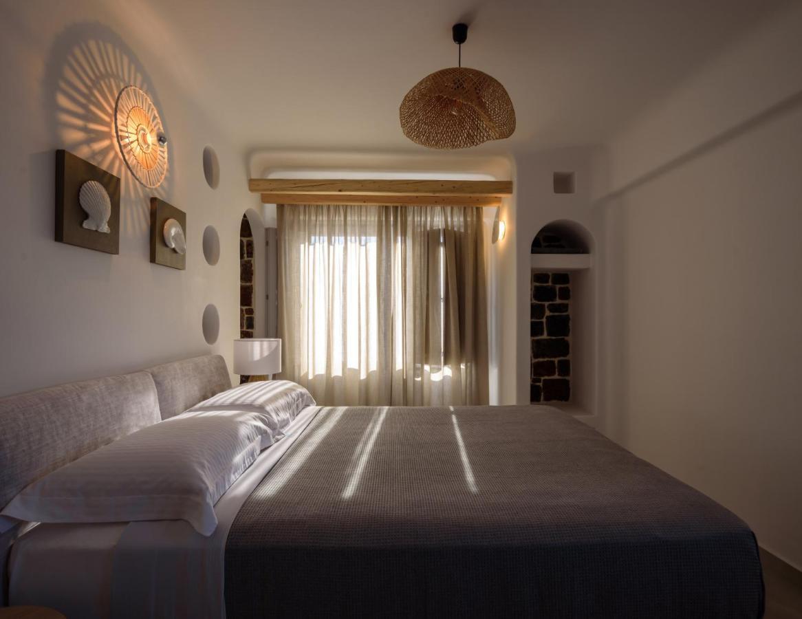 Acro Blue Luxury Villas อาโกรตีรี ภายนอก รูปภาพ